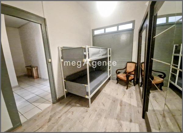 Appartement à Lyon 2e Arrondissement, 69002 - 2 pièces 85m²