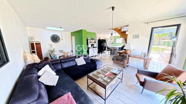 BINIC : A VENDRE MAISON CONTEMPORAINE LUMINEUSE !