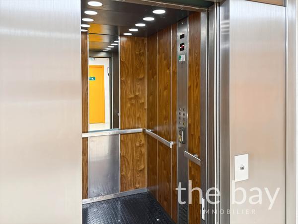 Saint-Pierre-des-Corps (37700) ESPACE BUREAUX GARE TGV