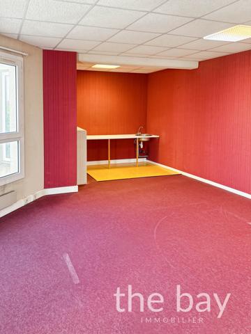 Saint-Pierre-des-Corps (37700) ESPACE BUREAUX GARE TGV