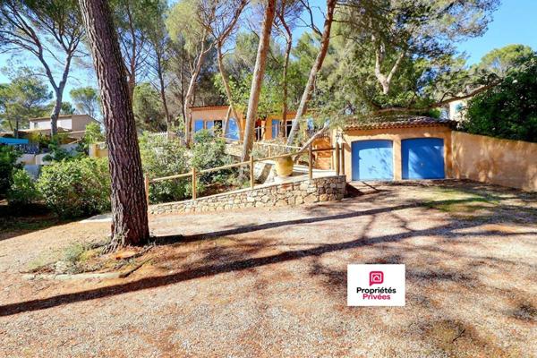 Maison Ventabren 9 pièces 205 m2 - piscine, double garage sur terrain de 2020 m2