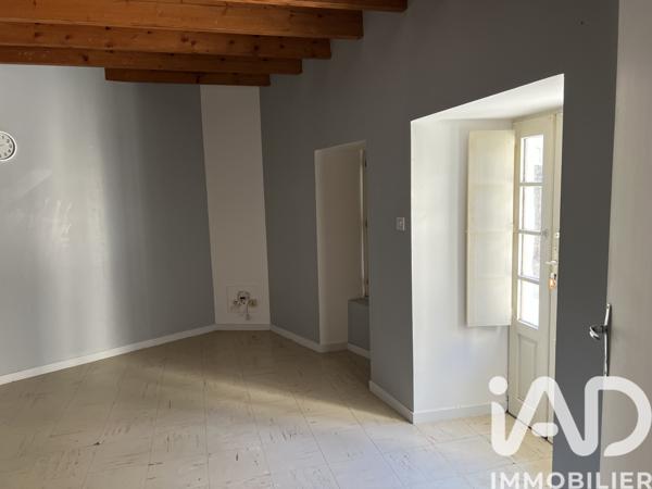 Immeuble à vendre 331 m² Charroux