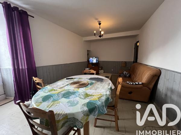 Immeuble à vendre 331 m² Charroux