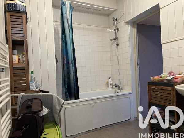 Immeuble à vendre 331 m² Charroux