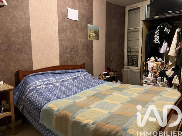 Immeuble à vendre 331 m² Charroux