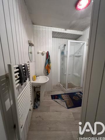 Immeuble à vendre 331 m² Charroux