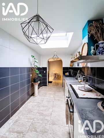 Maison à vendre 7 pièces 207 m² Chennevières-sur-Marne