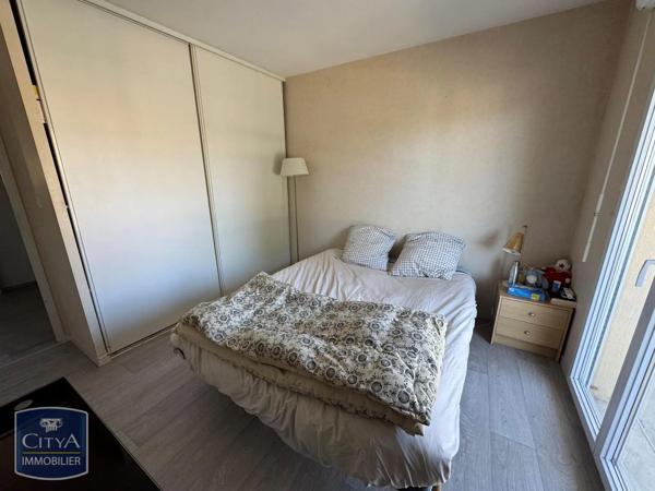 Appartement à louer 2 pièces 47.7m² Poitiers (86000)
