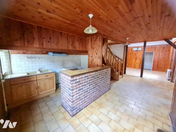 MAISON de VILLE- A VENDRE - CHATEAU RENAULT (37110)