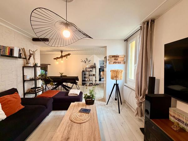 Maison cosy proche commerces - Médis- 2 chambres