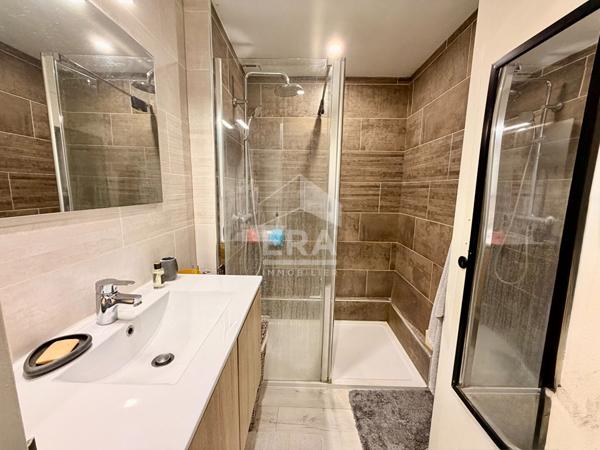 Maison cosy proche commerces - Médis- 2 chambres