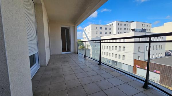 Appartement Reims 3 pièce(s) - TYPE 3 TERRASSE ET PARKING