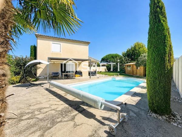 Maison 102 m² avec piscine, garage et dépendance