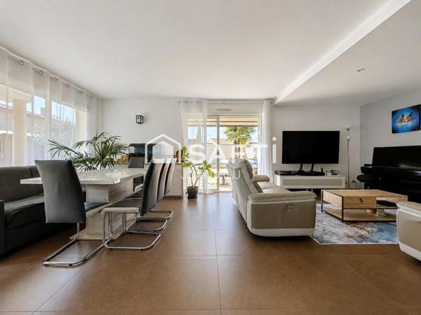 Maison 102 m² avec piscine, garage et dépendance