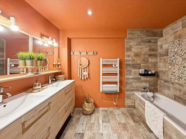 Maison avec piscine à vendre à  Robion