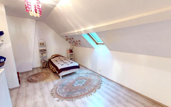 Maison à vendre    9 pièces • 163,76 m2 Trilport