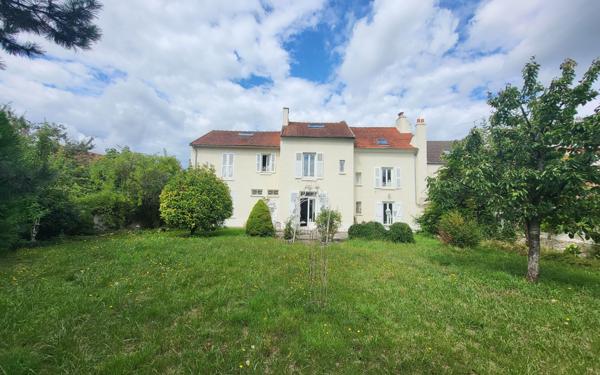 Maison à vendre    9 pièces • 163,76 m2 Trilport