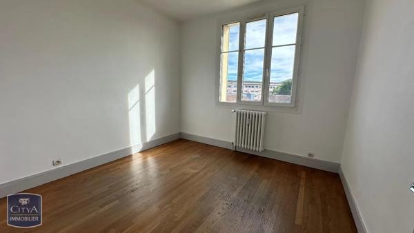 Appartement à louer 5 pièces 105.77m² Besançon (25000)