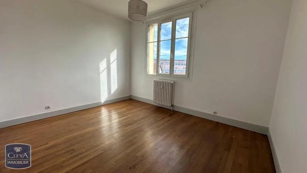 Appartement à louer 5 pièces 105.77m² Besançon (25000)