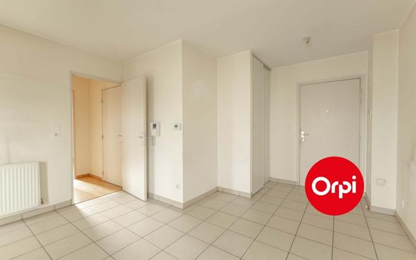 Appartement à vendre    3 pièces • 60 m2 Saint-Priest