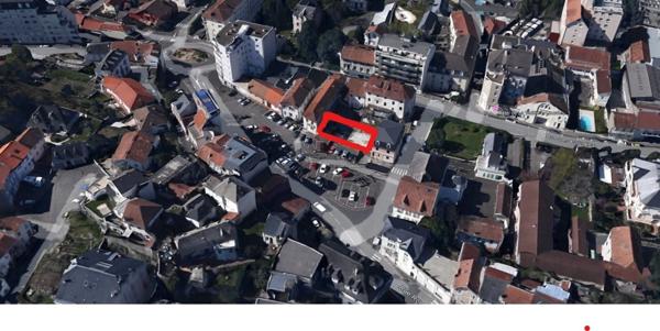 Terrain plein centre ville de Lourdes