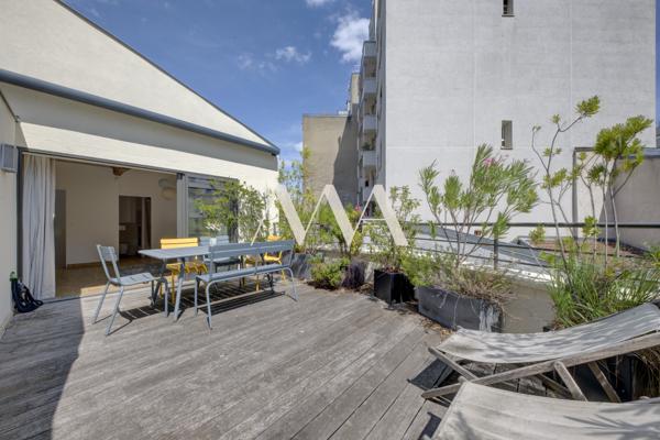 Appartement
         5 pièces
        - 140 m² Bien prestige 1 590 000 € *