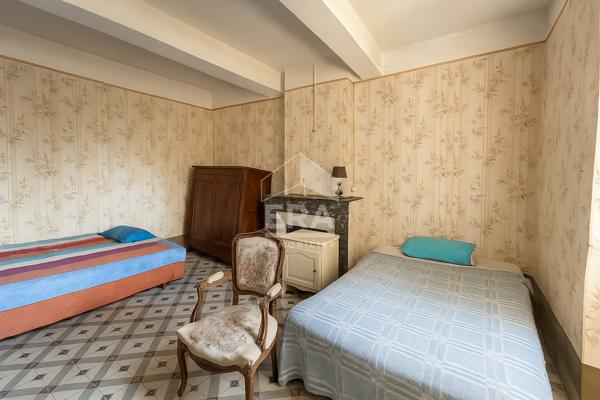 A VENDRE Entraigues-sur-la-Sorgue Maison 4 pièces