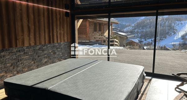 À vendre Maison 6 pièces 150 m² - Auron 06660