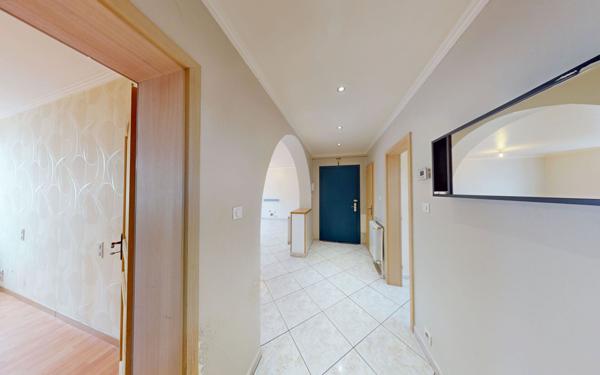 Appartement à vendre    2 pièces • 70,60 m2 Yutz