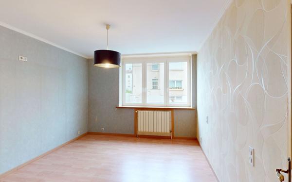 Appartement à vendre    2 pièces • 70,60 m2 Yutz
