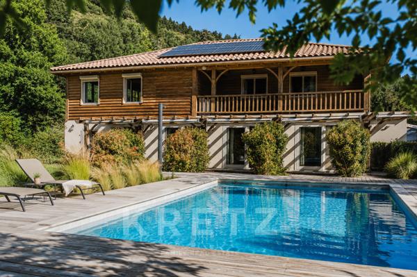 Villa contemporaine de 6 chambres – Vue exceptionnelle sur la Haute Vallée de l’Aude