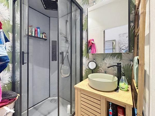 Maison à vendre 144 989 € Chârost 5 p 95 m² DPE D