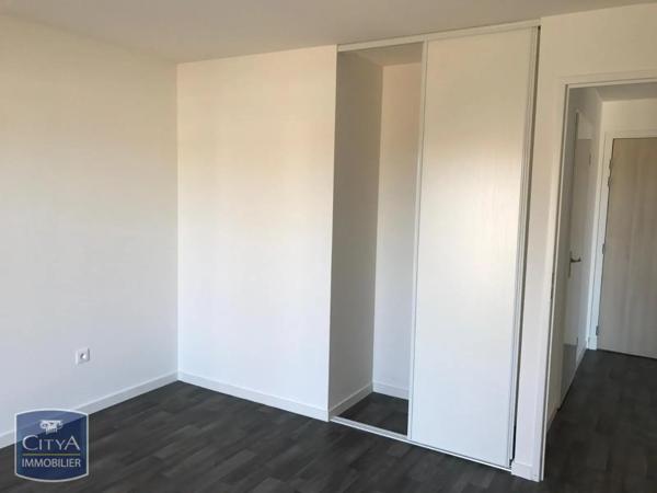 Appartement à louer 2 pièces 46.18m²