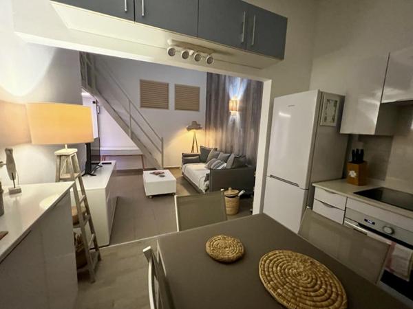 Saint-François (97118) À louer – Superbe T2 meublé avec mezzanine – 54 m² – Saint-François