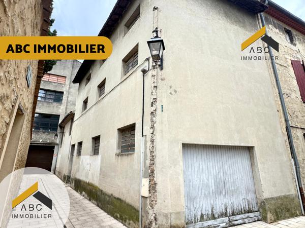 Orange (84100) Immeuble en plateau 240M2 - Centre Orange