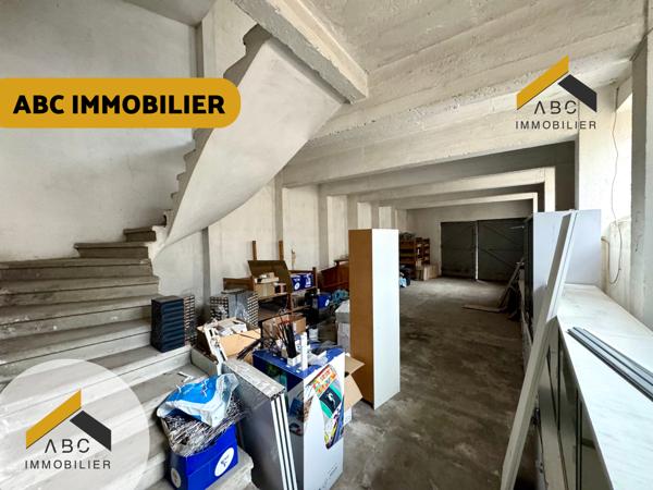 Orange (84100) Immeuble en plateau 240M2 - Centre Orange