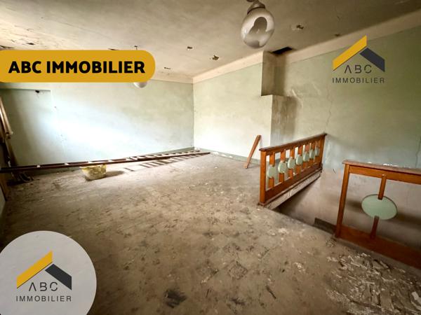 Orange (84100) Immeuble en plateau 240M2 - Centre Orange