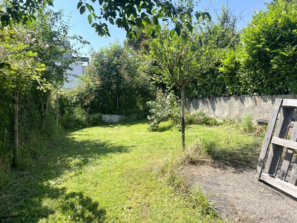 Compromis appartement - maison familiale de 143m² au sol, proche du lac
