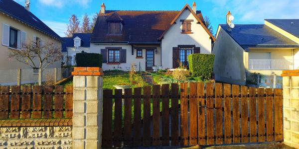 Montrichard      Pavillon     146m2 6 Pièces   198 000 