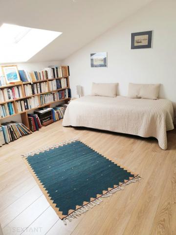 BELLE VILLA D'ARCHITECTE AVEC VUE EXCEPTIONNELLE. SECTEUR CHATEL-GUYON