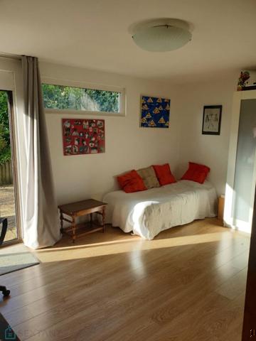 BELLE VILLA D'ARCHITECTE AVEC VUE EXCEPTIONNELLE. SECTEUR CHATEL-GUYON