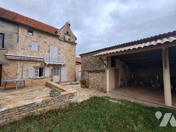 Propriété située à MARTIEL (12200)