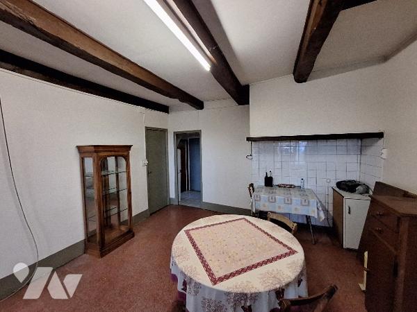 Propriété située à MARTIEL (12200)