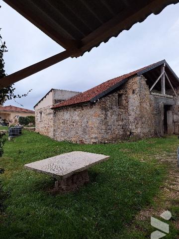 Propriété située à MARTIEL (12200)