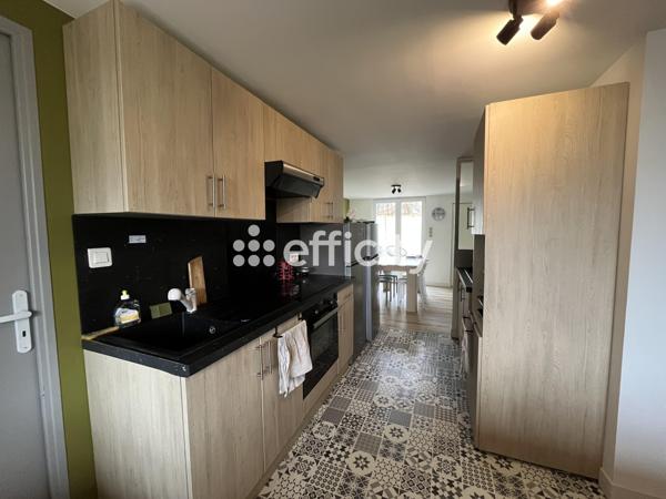 Maison
         9 pièces
        - 142 m² Exclusivité 223 000 € *
