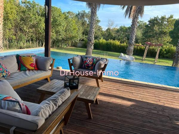 Maison à vendre 7 pièces de 230 m²