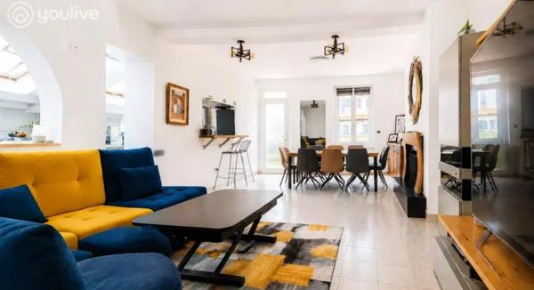 Maison de plain-pied de 195 m² avec bureau indépendant et studio meublé – Saint-Sébastien-sur-Loire