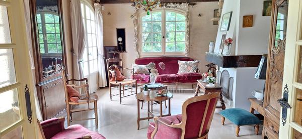 Maison Bourgeoise d'Exception à Bourg-en-Bresse - 6 pièces, 204 m² sur 4000 m² de terrain