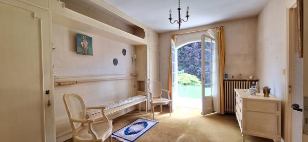 Maison Bourgeoise d'Exception à Bourg-en-Bresse - 6 pièces, 204 m² sur 4000 m² de terrain