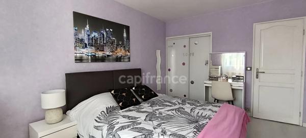 Maison familiale de 6 pièces avec 4 chambres, bureau et sous-sol aménagé